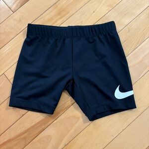 Nike shorts black girls Fri-fit size 4T sporty